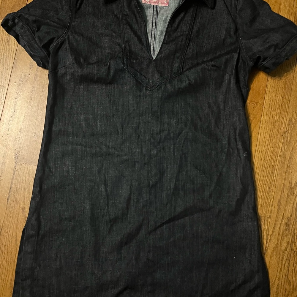Denim Casual Shirt with Short Sleeves and V-Neck